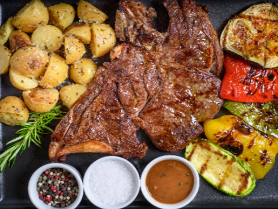 Reward: PLATINUM RESTAURANT –  ΒΟΡΟΙΝΟ Εστιατόριο Καστοριά